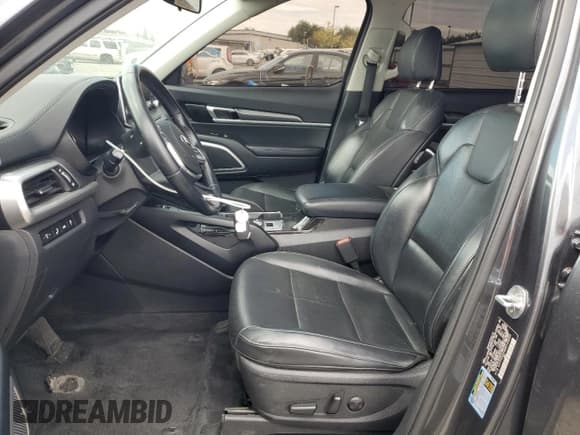 ✅ 2021 Kia Telluride S • VIN: 5XYP64HC0MG109805 • Lot: 86338775. Wystawiony na Copart z przebiegiem 66 097 mil. Bezpłatny archiwum sprzedaży aukcyjnych z USA i szczegółowy raport historii pojazdu na DreamBid. Zdjęcie 7.