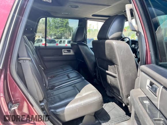 ✅ 2011 Ford Expedition Limited • VIN: 1FMJU2A57BEF10152 • Lot: 54373345. Listed on Copart with 196,959 mi. Free auction sales archive from the USA and detailed vehicle history report at DreamBid. Image 6.