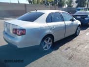 ✅ 2010 Volkswagen Jetta Limited Edition • VIN: 3VWAZ7AJ7AM107813 • Лот: 42271578. Опубликован ранее на IAAI с пробегом 118 844 миль. Бесплатный доступ к архиву аукционных продаж из США и подробный отчёт об истории автомобиля на DreamBid. Изображение 4.