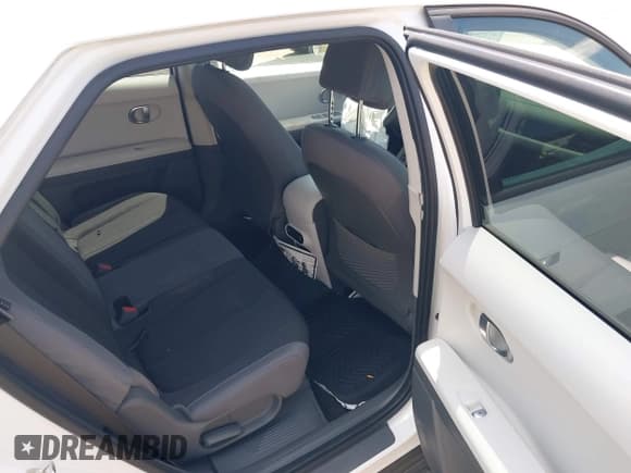 ✅ 2024 Hyundai Ioniq 5 SEL • VIN: KM8KNDDF8RU282227 • Lot: 42970559. Wystawiony na IAAI z przebiegiem 6 751 mil. Bezpłatny archiwum sprzedaży aukcyjnych z USA i szczegółowy raport historii pojazdu na DreamBid. Zdjęcie 8.