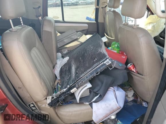 ✅ 2002 Mercury Mountaineer • VIN: 4M2ZU86W82UJ36307 • Лот: 81761995. Опубликован ранее на Copart с пробегом Не указан. Бесплатный доступ к архиву аукционных продаж из США и подробный отчёт об истории автомобиля на DreamBid. Изображение 11.