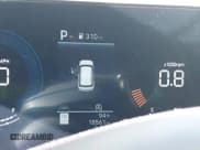 ✅ 2024 Hyundai Santa Fe SE • VIN: 5NMP14GL2RH038880 • Lot: 43404734. Wystawiony na IAAI z przebiegiem 18 561 mil. Bezpłatny archiwum sprzedaży aukcyjnych z USA i szczegółowy raport historii pojazdu na DreamBid. Zdjęcie 15.