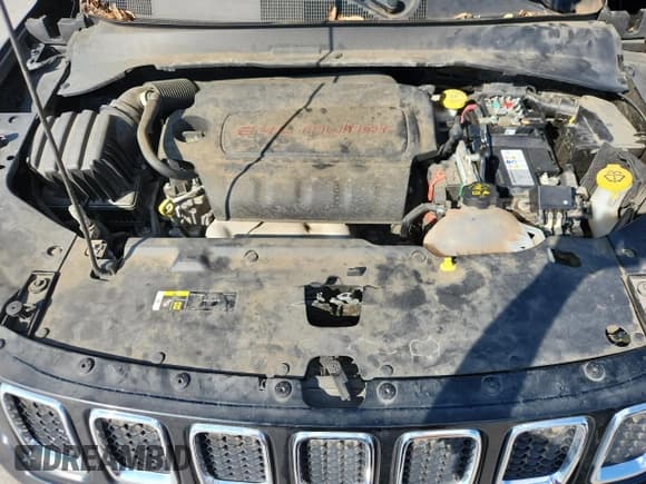 ✅ 2020 Jeep Compass Latitude • VIN: 3C4NJCBB7LT252659 • Lot: 86516745. Wystawiony na Copart z przebiegiem 38 982 mil. Bezpłatny archiwum sprzedaży aukcyjnych z USA i szczegółowy raport historii pojazdu na DreamBid. Zdjęcie 12.