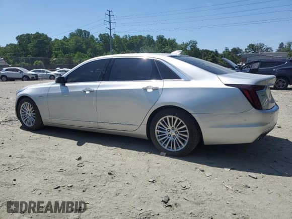 ✅ 2019 Cadillac CT6 • VIN: 1G6KC5RK1KU126142 • Lot: 57433335. Listed on Copart with 92,327 mi. Free auction sales archive from the USA and detailed vehicle history report at DreamBid. Image 2.