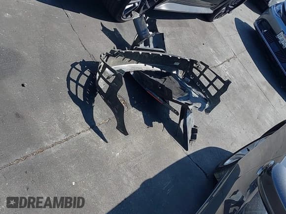 ✅ 2020 Dodge Charger SXT • VIN: 2C3CDXBG7LH101027 • Лот: 43331563. Опубликован ранее на IAAI с пробегом 103 151 миль. Бесплатный доступ к архиву аукционных продаж из США и подробный отчёт об истории автомобиля на DreamBid. Изображение 12.