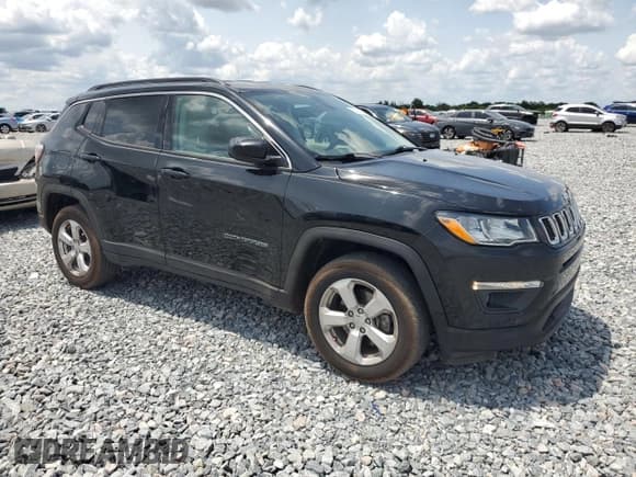 ✅ 2019 Jeep Compass Latitude • VIN: 3C4NJDBB0KT790625 • Lot: 56214235. Listed on Copart with Not provided. Free auction sales archive from the USA and detailed vehicle history report at DreamBid. Image 4.