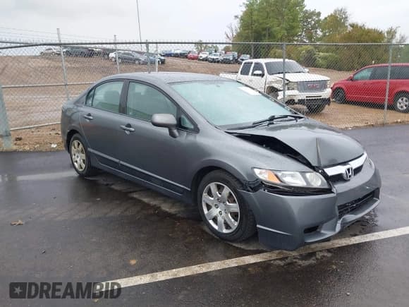 ✅ 2011 Honda Civic LX • VIN: 19XFA1F52BE030241 • Lot: 43557706. Listed on IAAI with 233,413 mi. Free auction sales archive from the USA and detailed vehicle history report at DreamBid. Image 1.