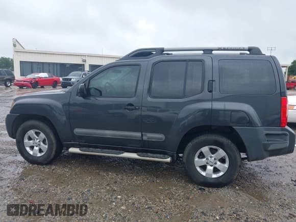 ✅ 2012 Nissan Xterra X • VIN: 5N1AN0NUXCN800261 • Lot: 42902359. Listed on IAAI with 170,070 mi. Free auction sales archive from the USA and detailed vehicle history report at DreamBid. Image 14.