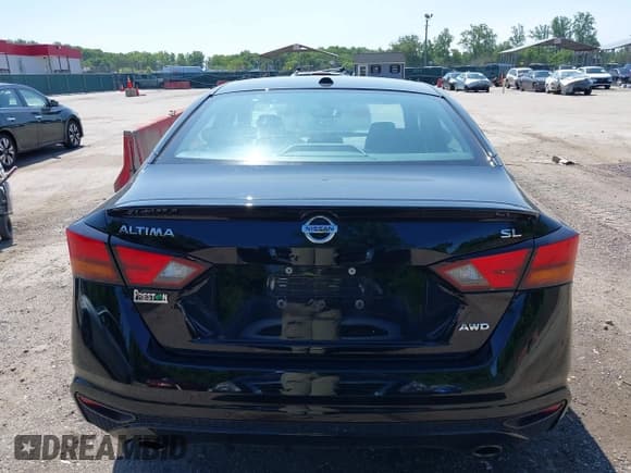 ✅ 2020 Nissan Altima SL • VIN: 1N4BL4EW9LC212750 • Lot: 42400401. Wystawiony na IAAI z przebiegiem 58 259 mil. Bezpłatny archiwum sprzedaży aukcyjnych z USA i szczegółowy raport historii pojazdu na DreamBid. Zdjęcie 17.