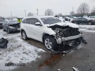 ✅ 2014 Toyota Highlander Limited • VIN: 5TDDKRFH0ES025241 • Лот: 41334692. Опубликован ранее на IAAI с пробегом 197 682 миль. Бесплатный доступ к архиву аукционных продаж из США и подробный отчёт об истории автомобиля на DreamBid. Изображение 1.