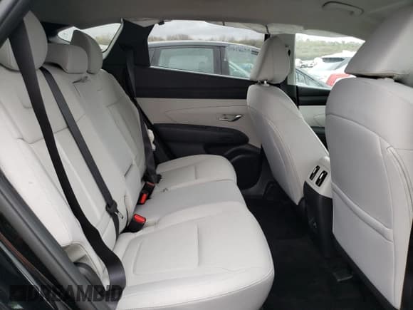 ✅ 2025 Hyundai Tucson SEL • VIN: 5NMJBCDE3SH465445 • Lot: 78689124. Wystawiony na Copart z przebiegiem 1 879 mil. Bezpłatny archiwum sprzedaży aukcyjnych z USA i szczegółowy raport historii pojazdu na DreamBid. Zdjęcie 11.