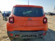 ✅ 2017 Jeep Renegade Trailhawk • VIN: ZACCJBCB0HPE76211 • Lot: 80110805. Listed on Copart with 65,218 mi. Free auction sales archive from the USA and detailed vehicle history report at DreamBid. Image 6.