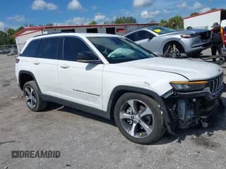 ✅ 2022 Jeep Grand Cherokee • VIN: 1C4RJYB63N8762056 • Lot: 42935946. Listed on IAAI with 51,691 mi. Free auction sales archive from the USA and detailed vehicle history report at DreamBid. Image 1.