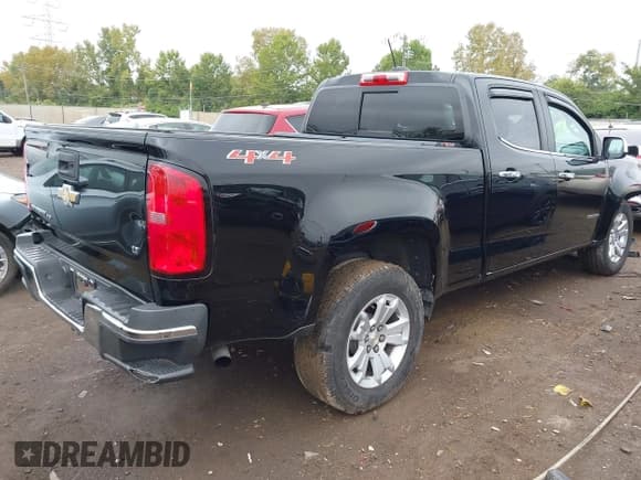 ✅ 2018 Chevrolet Colorado 4WD LT • VIN: 1GCGTCEN7J1307902 • Лот: 43288741. Опубликован ранее на IAAI с пробегом 123 143 миль. Бесплатный доступ к архиву аукционных продаж из США и подробный отчёт об истории автомобиля на DreamBid. Изображение 4.