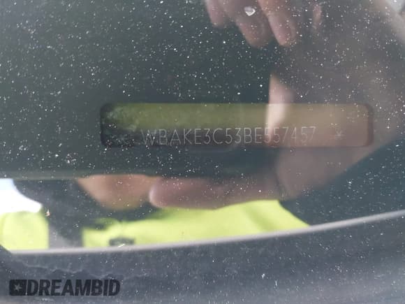 ✅ 2011 BMW 3 Series 328i • VIN: WBAKE3C53BE557457 • Lot: 41631581. Wystawiony na IAAI z przebiegiem 112 272 mil. Bezpłatny archiwum sprzedaży aukcyjnych z USA i szczegółowy raport historii pojazdu na DreamBid. Zdjęcie 9.