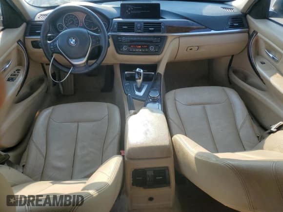 ✅ 2015 BMW 3 Series 328i • VIN: WBA3A5G54FNS91412 • Лот: 62335805. Опубликован ранее на Copart с пробегом 150 544 миль. Бесплатный доступ к архиву аукционных продаж из США и подробный отчёт об истории автомобиля на DreamBid. Изображение 8.