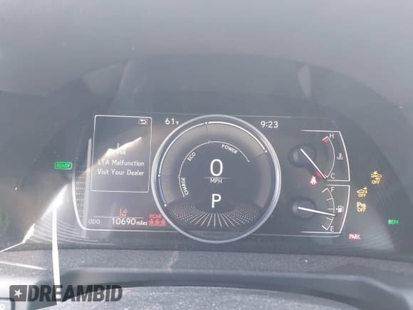 ✅ 2022 Lexus ES 300h Luxury • VIN: 58AEA1C14NU021371 • Лот: 41831043. Опубликован ранее на IAAI с пробегом 10 690 миль. Бесплатный доступ к архиву аукционных продаж из США и подробный отчёт об истории автомобиля на DreamBid. Изображение 7.