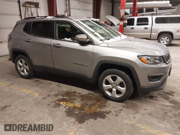 ✅ 2018 Jeep Compass Latitude • VIN: 3C4NJDBB4JT434631 • Лот: 43660016. Опубликован ранее на IAAI с пробегом 126 358 миль. Бесплатный доступ к архиву аукционных продаж из США и подробный отчёт об истории автомобиля на DreamBid. Изображение 14.