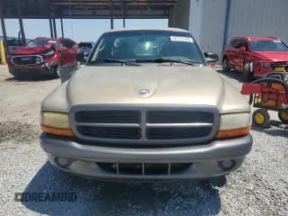 ✅ 2002 Dodge Dakota • VIN: 1B7FL16X62S519749 • Lot: 52776145. Wystawiony na Copart z przebiegiem 158 601 mil. Bezpłatny archiwum sprzedaży aukcyjnych z USA i szczegółowy raport historii pojazdu na DreamBid. Zdjęcie 5.