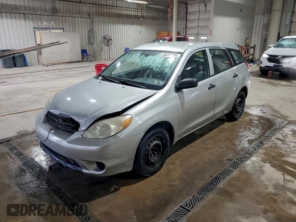 ✅ 2003 Toyota Matrix XR • VIN: 2T1KR32E53C008873 • Lot: 95411215. Listed on Copart with 199,451 mi. Free auction sales archive from the USA and detailed vehicle history report at DreamBid. Image 1.