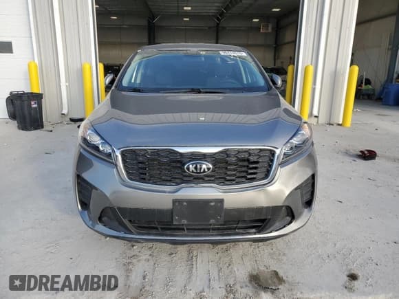 ✅ 2019 Kia Sorento LX • VIN: 5XYPG4A35KG471200 • Лот: 90474615. Опубликован ранее на Copart с пробегом 122 849 миль. Бесплатный доступ к архиву аукционных продаж из США и подробный отчёт об истории автомобиля на DreamBid. Изображение 5.