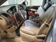 ✅ 2016 Chrysler Town & Country LX • VIN: 2C4RC1AG3GR194054 • Лот: 52943315. Опубликован ранее на Copart с пробегом 34 283 миль. Бесплатный доступ к архиву аукционных продаж из США и подробный отчёт об истории автомобиля на DreamBid. Изображение 7.