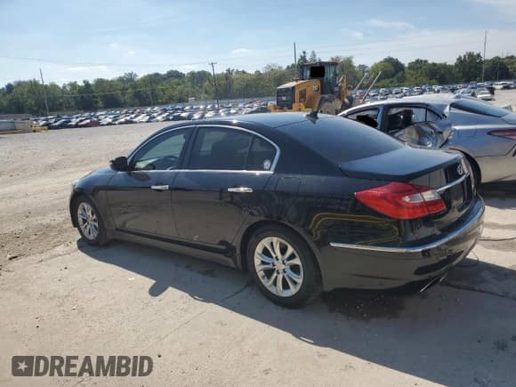 ✅ 2013 Hyundai Genesis 3.8L • VIN: KMHGC4DD9DU234951 • Lot: 84370405. Listed on Copart with 142,266 mi. Free auction sales archive from the USA and detailed vehicle history report at DreamBid. Image 2.
