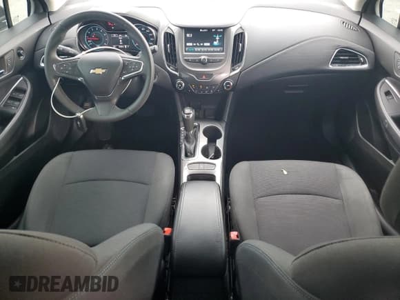 ✅ 2017 Chevrolet Cruze LT • VIN: 3G1BE6SM3HS552523 • Lot: 82500795. Listed on Copart with 120,489 mi. Free auction sales archive from the USA and detailed vehicle history report at DreamBid. Image 8.