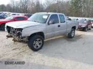 ✅ 2005 Chevrolet Silverado 1500 LT • VIN: 2GCEC19T751261914 • Лот: 41715626. Опубликован ранее на IAAI с пробегом 210 003 миль. Бесплатный доступ к архиву аукционных продаж из США и подробный отчёт об истории автомобиля на DreamBid. Изображение 2.