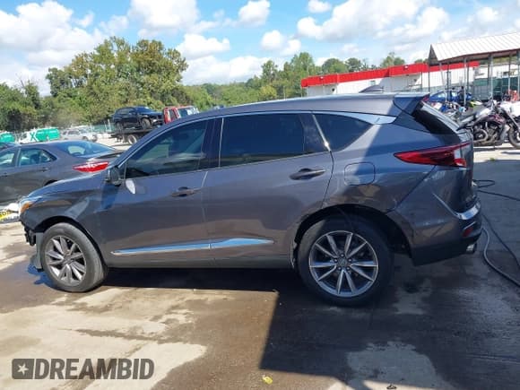 ✅ 2020 Acura RDX Technology • VIN: 5J8TC2H51LL010279 • Lot: 43335175. Listed on IAAI with 60,473 mi. Free auction sales archive from the USA and detailed vehicle history report at DreamBid. Image 15.