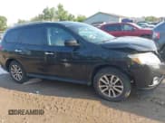 ✅ 2016 Nissan Pathfinder SV • VIN: 5N1AR2MM5GC636940 • Lot: 42869934. Wystawiony na IAAI z przebiegiem 186 803 mil. Bezpłatny archiwum sprzedaży aukcyjnych z USA i szczegółowy raport historii pojazdu na DreamBid. Zdjęcie 14.