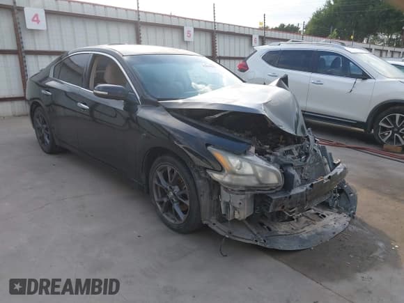 ✅ 2014 Nissan Maxima SV • VIN: 1N4AA5AP5EC499187 • Lot: 42094212. Listed on IAAI with 196,747 mi. Free auction sales archive from the USA and detailed vehicle history report at DreamBid. Image 1.