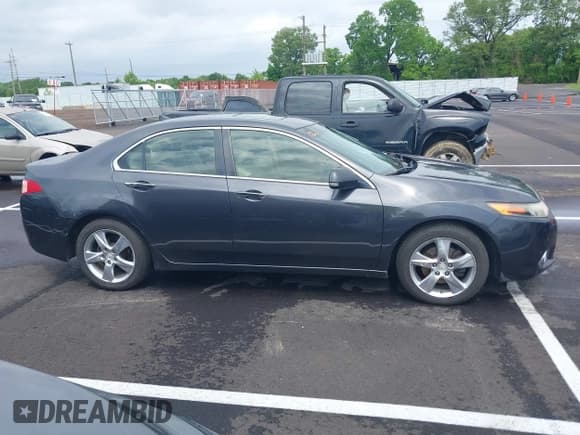 ✅ 2013 Acura TSX • VIN: JH4CU2F49DC011346 • Lot: 42171495. Wystawiony na IAAI z przebiegiem 153 425 mil. Bezpłatny archiwum sprzedaży aukcyjnych z USA i szczegółowy raport historii pojazdu na DreamBid. Zdjęcie 13.