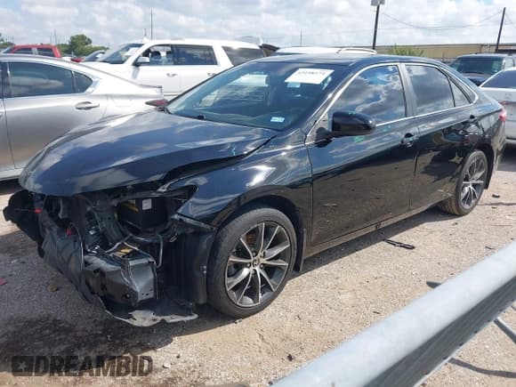 ✅ 2016 Toyota Camry XLE • VIN: 4T1BF1FK5GU505813 • Лот: 43198574. Опубликован ранее на IAAI с пробегом 139 790 миль. Бесплатный доступ к архиву аукционных продаж из США и подробный отчёт об истории автомобиля на DreamBid. Изображение 2.