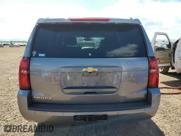 ✅ 2019 Chevrolet Tahoe LS • VIN: 1GNSCAKC8KR398173 • Lot: 64331585. Wystawiony na Copart z przebiegiem 52 519 mil. Bezpłatny archiwum sprzedaży aukcyjnych z USA i szczegółowy raport historii pojazdu na DreamBid. Zdjęcie 6.