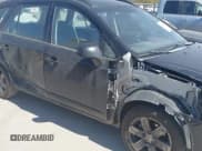 ✅ 2008 Kia Rondo LX • VIN: KNAFG525587206071 • Lot: 41801223. Listed on IAAI with 195,159 mi. Free auction sales archive from the USA and detailed vehicle history report at DreamBid. Image 6.