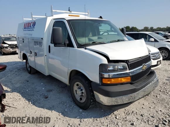 ✅ 2019 Chevrolet Express Commercial • VIN: 1GB0GRFG4K1196465 • Лот: 66754394. Опубликован ранее на Copart с пробегом 103 770 миль. Бесплатный доступ к архиву аукционных продаж из США и подробный отчёт об истории автомобиля на DreamBid. Изображение 4.