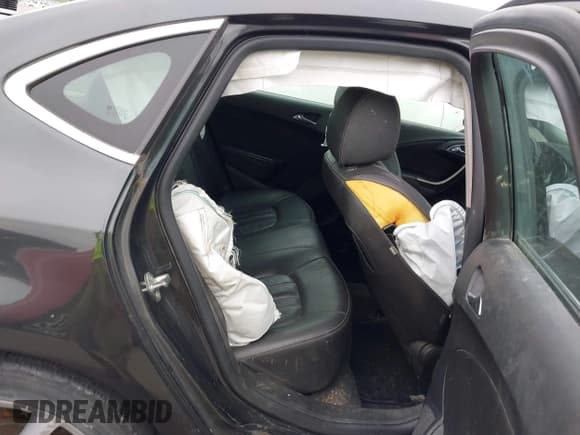 ✅ 2015 Buick Verano Group • VIN: 1G4PS5SK4F4166278 • Lot: 42709100. Wystawiony na IAAI z przebiegiem 78 984 mil. Bezpłatny archiwum sprzedaży aukcyjnych z USA i szczegółowy raport historii pojazdu na DreamBid. Zdjęcie 8.