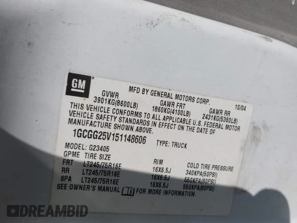 ✅ 2005 Chevrolet Express Cargo • VIN: 1GCGG25V151148606 • Lot: 43766191. Wystawiony na IAAI z przebiegiem 326 269 mil. Bezpłatny archiwum sprzedaży aukcyjnych z USA i szczegółowy raport historii pojazdu na DreamBid. Zdjęcie 9.