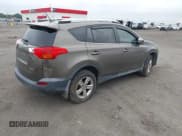 ✅ 2015 Toyota RAV4 XLE • VIN: 2T3WFREV5FW201429 • Лот: 42710238. Опубликован ранее на IAAI с пробегом 202 308 миль. Бесплатный доступ к архиву аукционных продаж из США и подробный отчёт об истории автомобиля на DreamBid. Изображение 4.