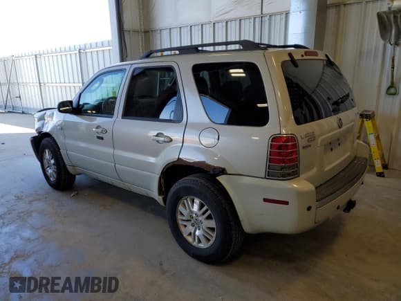 ✅ 2007 Mercury Mariner Premier • VIN: 4M2CU971X7KJ03424 • Lot: 51340895. Listed on Copart with 185,576 mi. Free auction sales archive from the USA and detailed vehicle history report at DreamBid. Image 2.