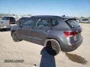 ✅ 2022 Volkswagen Taos S • VIN: 3VVCX7B25NM092325 • Лот: 90893155. Опубликован ранее на Copart с пробегом 32 472 миль. Бесплатный доступ к архиву аукционных продаж из США и подробный отчёт об истории автомобиля на DreamBid. Изображение 2.