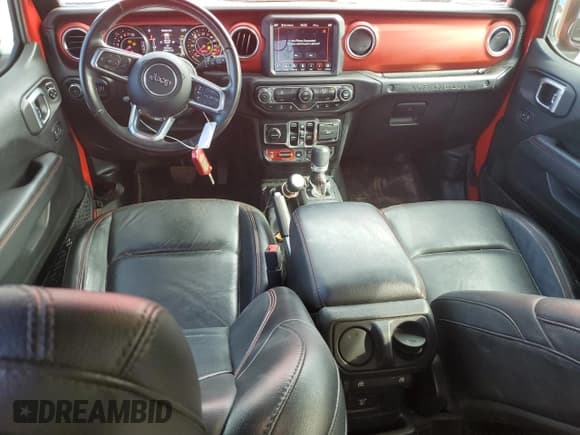 ✅ 2020 Jeep Wrangler Unlimited Rubicon • VIN: 1C4HJXFG3LW187426 • Lot: 81460755. Wystawiony na Copart z przebiegiem 80 746 mil. Bezpłatny archiwum sprzedaży aukcyjnych z USA i szczegółowy raport historii pojazdu na DreamBid. Zdjęcie 8.