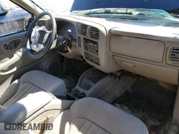 ✅ 2002 Chevrolet S-10 LS • VIN: 1GCCT19W428192836 • Лот: 52183955. Опубликован ранее на Copart с пробегом 119 300 миль. Бесплатный доступ к архиву аукционных продаж из США и подробный отчёт об истории автомобиля на DreamBid. Изображение 8.