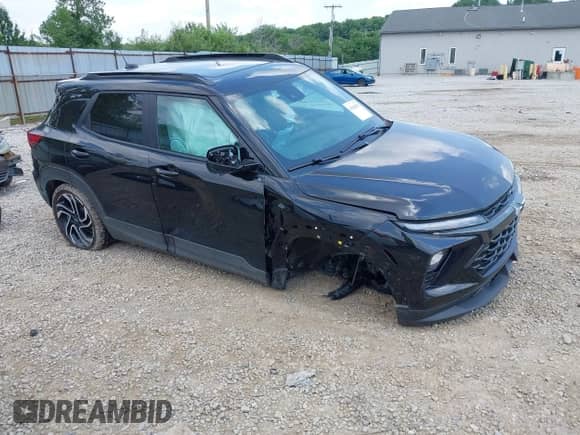 2025 Chevrolet TrailBlazer RS с VIN KL79MUSL5SB080135, выставлен на аукционе IAAI как лот 42618033 с пробегом 14 074 миль миль и . История ставок и продаж доступна на DreamBid. Изображение 1.