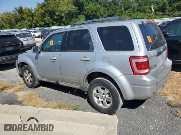 ✅ 2010 Ford Escape Limited • VIN: 1FMCU0E78AKC95146 • Лот: 80866295. Опубликован ранее на Copart с пробегом Не указан. Бесплатный доступ к архиву аукционных продаж из США и подробный отчёт об истории автомобиля на DreamBid. Изображение 2.