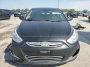 ✅ 2017 Hyundai Accent SE • VIN: KMHCT4AE9HU358297 • Лот: 72165664. Опубликован ранее на Copart с пробегом 118 950 миль. Бесплатный доступ к архиву аукционных продаж из США и подробный отчёт об истории автомобиля на DreamBid. Изображение 5.