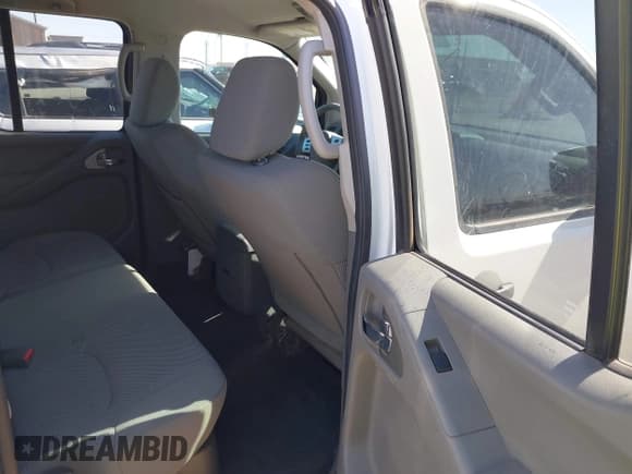 ✅ 2019 Nissan Frontier SV • VIN: 1N6AD0ER7KN700374 • Lot: 43617777. Listed on IAAI with 59,624 mi. Free auction sales archive from the USA and detailed vehicle history report at DreamBid. Image 8.