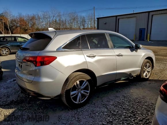 ✅ 2013 Acura RDX Technology • VIN: 5J8TB4H5XDL009518 • Lot: 95981465. Listed on Copart with 201,249 mi. Free auction sales archive from the USA and detailed vehicle history report at DreamBid. Image 3.