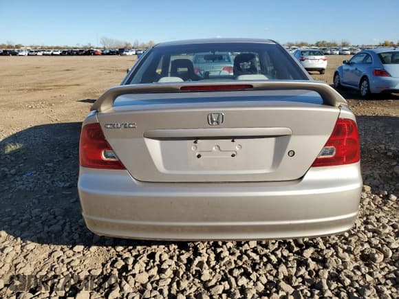 ✅ 2002 Honda Civic EX • VIN: 1HGEM22922L045249 • Лот: 91658255. Опубликован ранее на Copart с пробегом 150 683 миль. Бесплатный доступ к архиву аукционных продаж из США и подробный отчёт об истории автомобиля на DreamBid. Изображение 6.